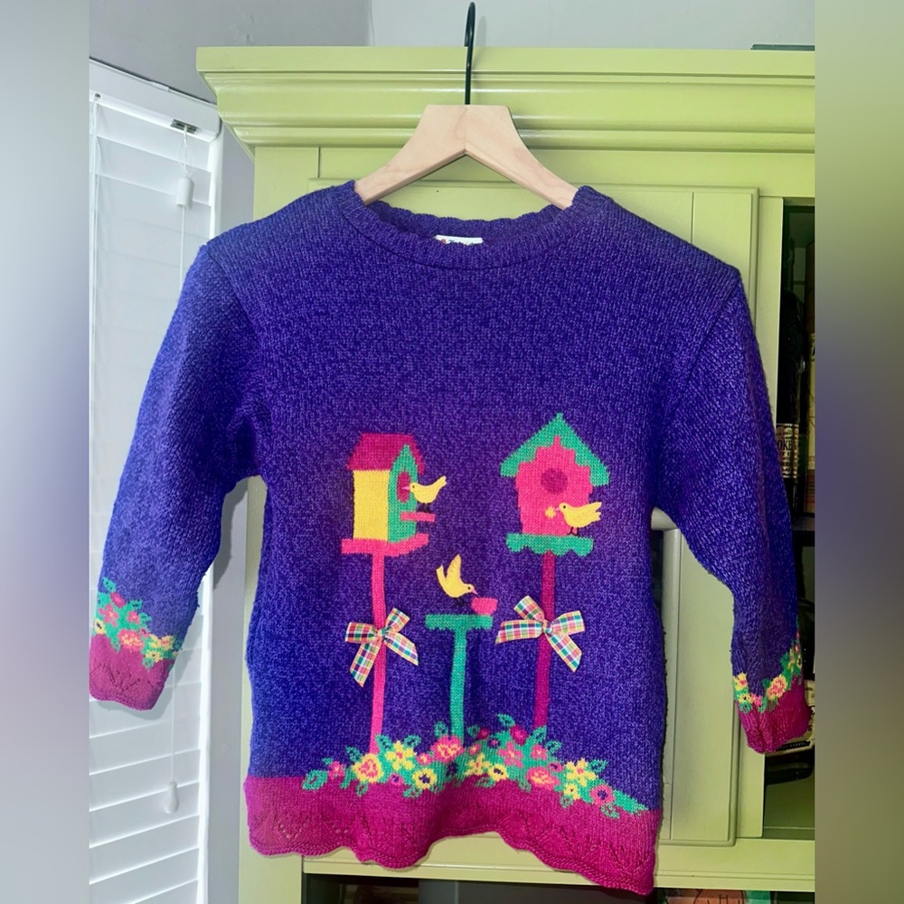 Vintage girls sweater